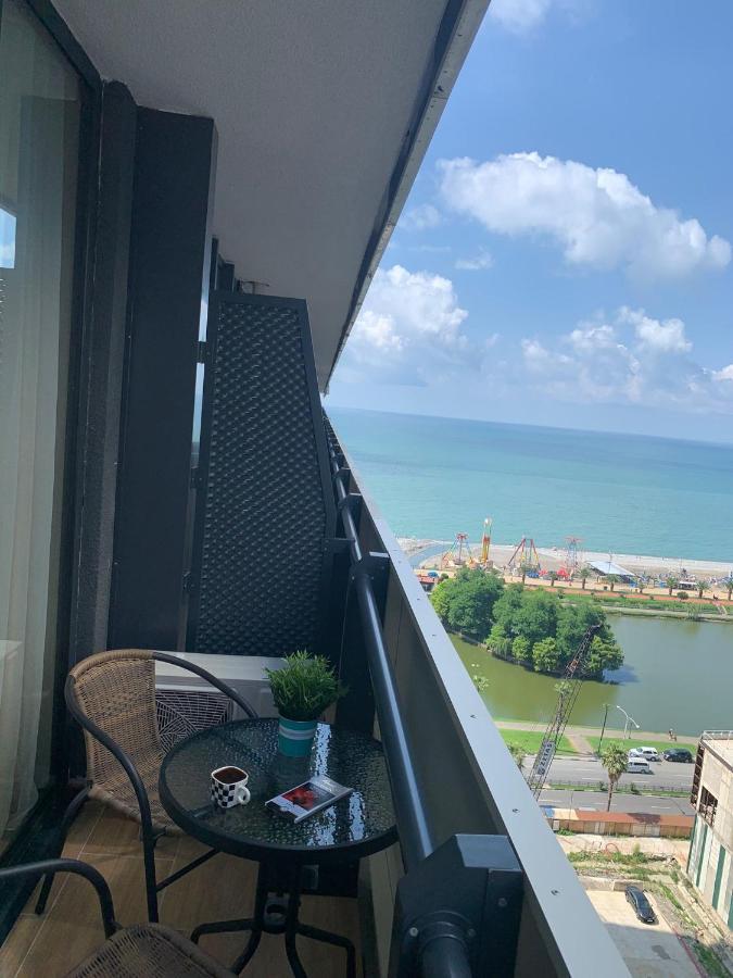 Orbi City Elit Class Suit Batumi Exterior foto